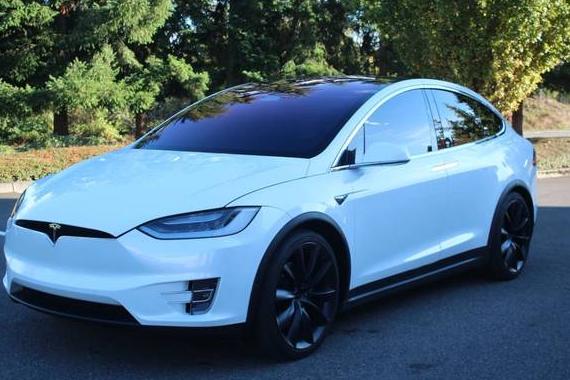 TESLA MODEL X 2018 5YJXCBE2XJF128342 image